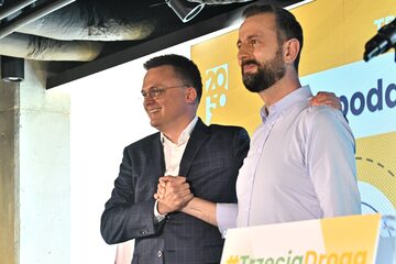 Liderzy Trzeciej Drogi: przewodniczący Polski 2050 Szymon Hołownia oraz prezes PSL Władysław Kosiniak-Kamysz