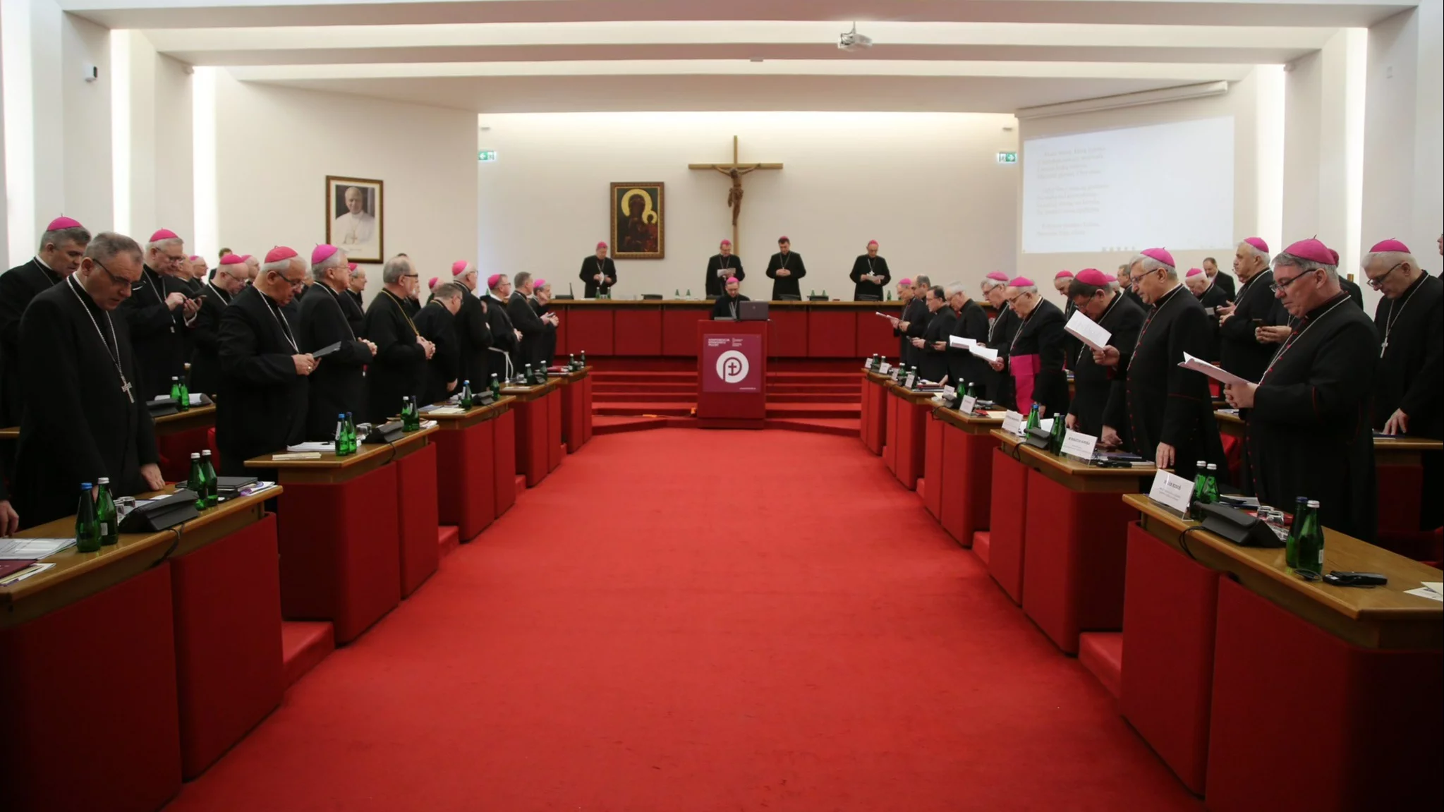 Jeden list, tylko jeden historyczny, przemijający Episkopat to nie jest jeszcze cały Kościół