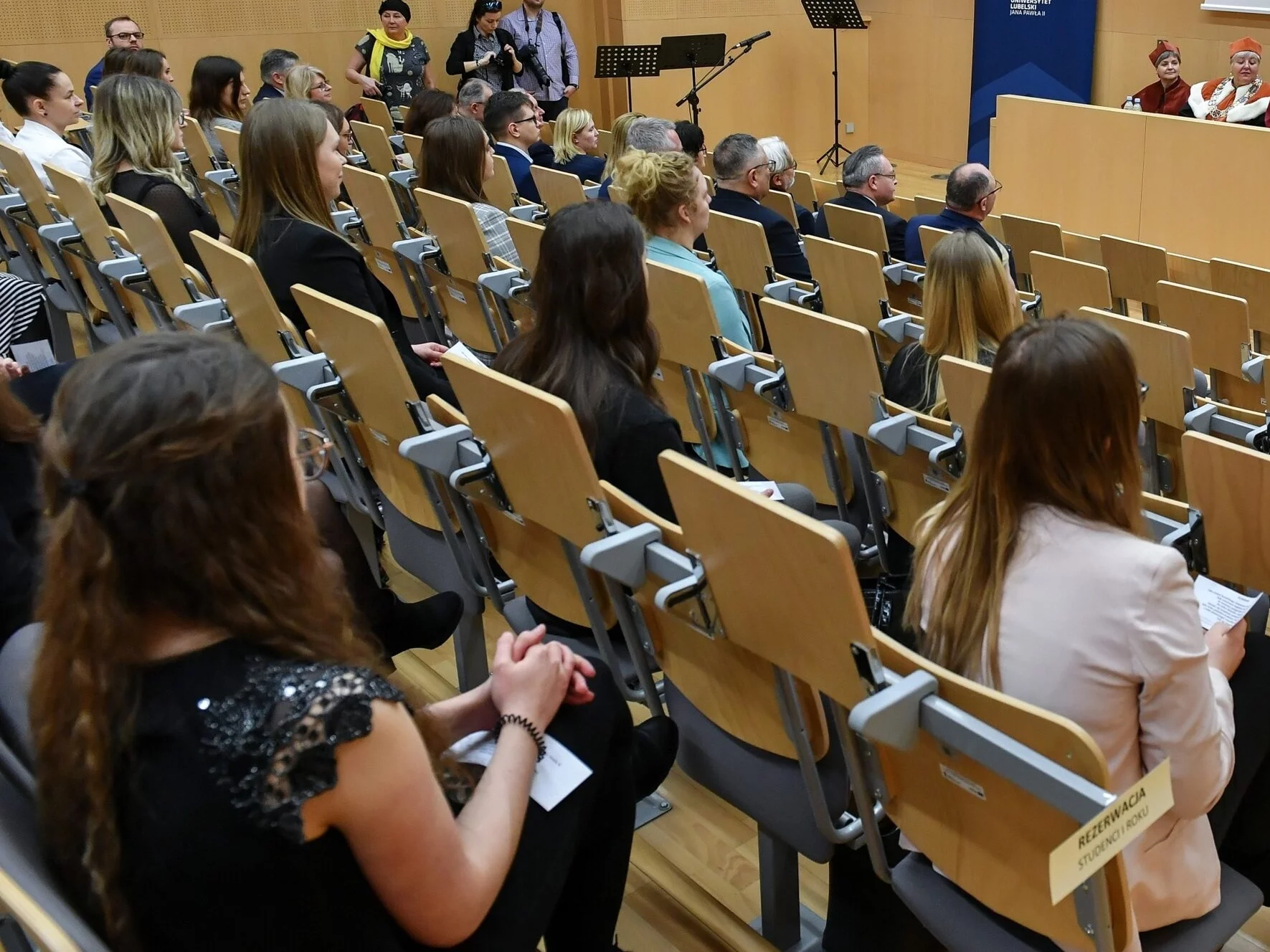 Ukraińscy "profesorowie" w Łodzi. W tle fikcyjne dyplomy i gigantyczna korupcja