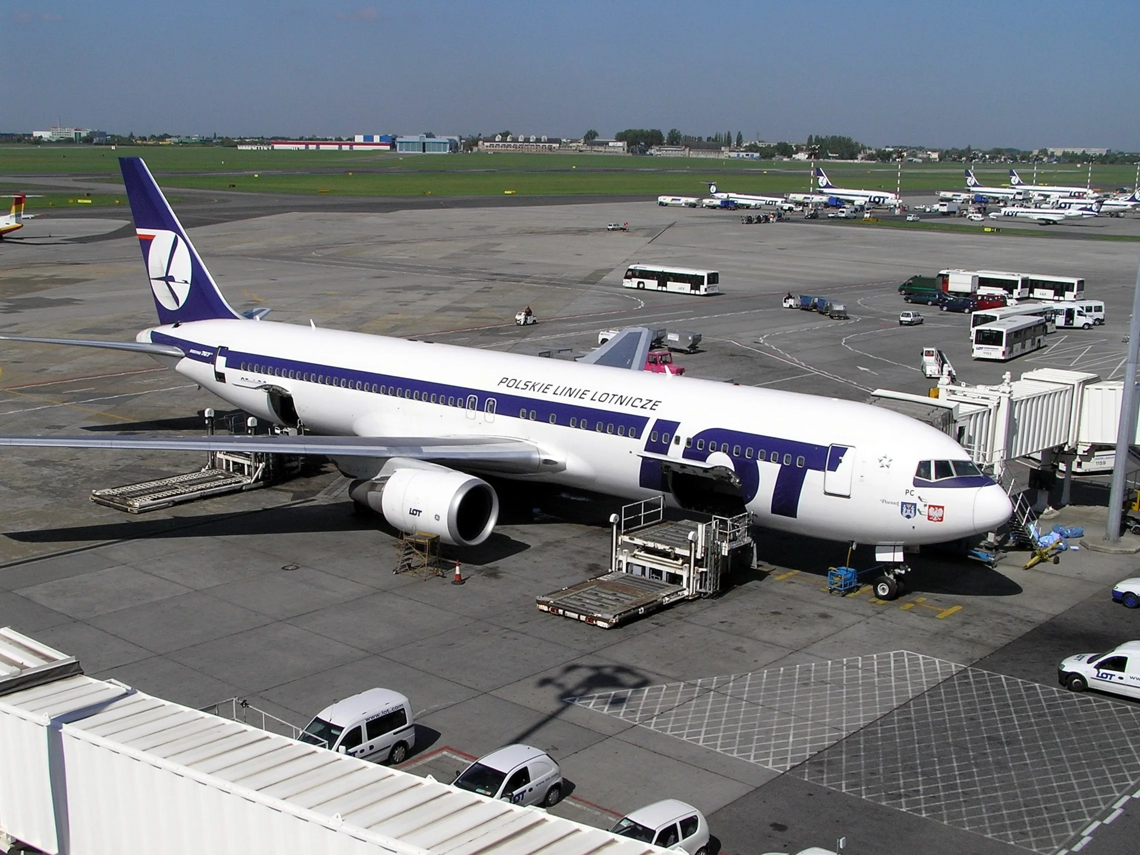 Samolot Boeing 767-300 linii lotniczych LOT