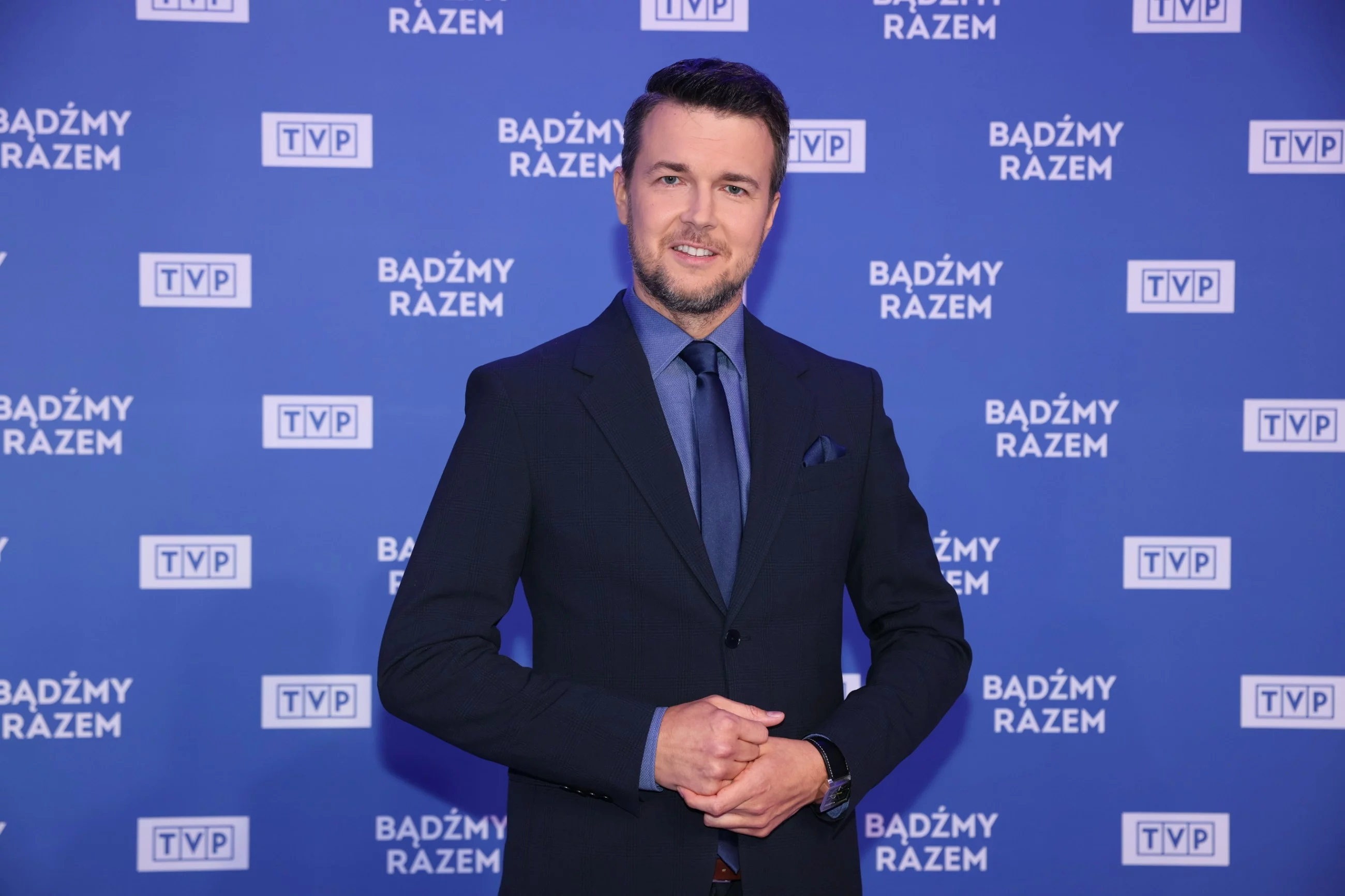 Łukasz Sobolewski w siedzibie Telewizji Polskiej