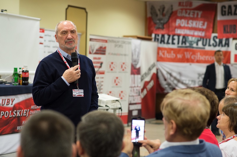 Minister Antoni Macierewicz, zjazd klubów "Gazety Polskie"