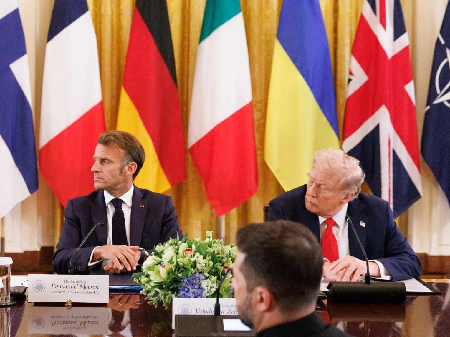 Emmanuel Macron i Donald Trump w Białym Domu