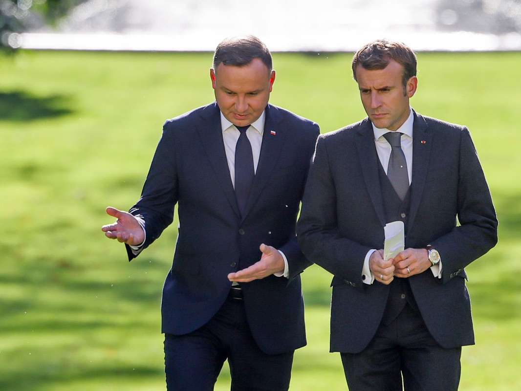 Andrzej Duda i Emmanuel Macron podczas spotkania w Paryżu