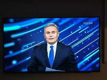 Marek Czyż, prowadzący program "19:30" w TVP1