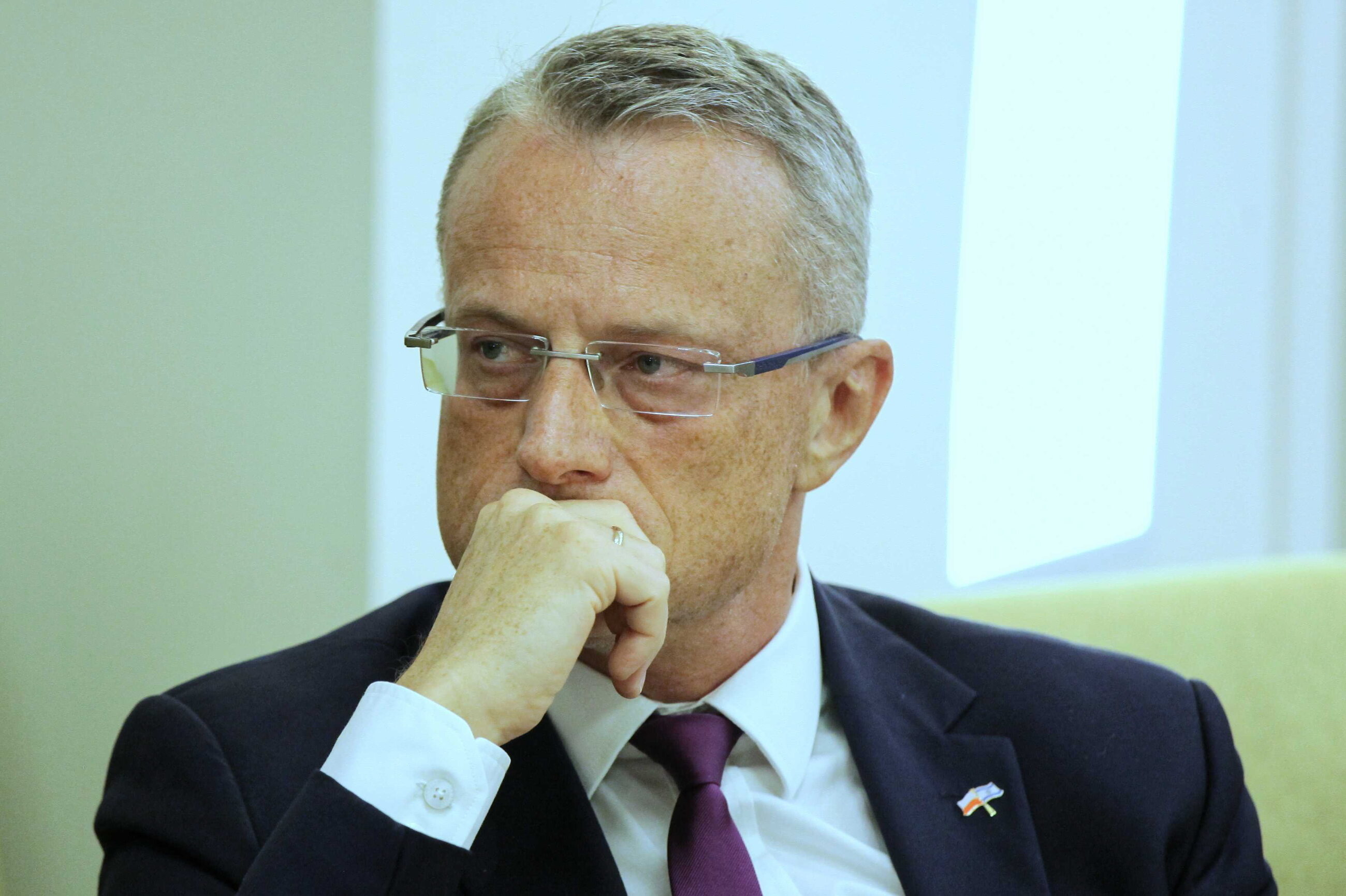 Magierowski: Moja rodzina wróci do Polski samolotem rejsowym - Vimarsana News
