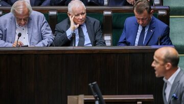 Mariusz Błaszczak, Jarosław Kaczyński, Ryszard Terlecki i Borys Budka w Sejmie