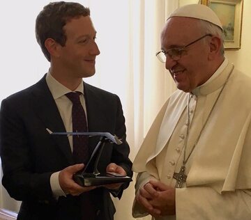 Mark Zuckerberg i papież Franciszek