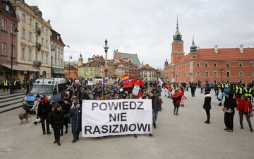Marsz "Powiedz nie rasizmowi" na placu Zamkowym w Warszawie