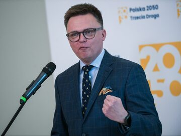 Marszałek Sejmu Szymon Hołownia podczas otwartego posiedzenia Klubu Parlamentarnego Polska 2050 - Trzecia Droga w Sejmie