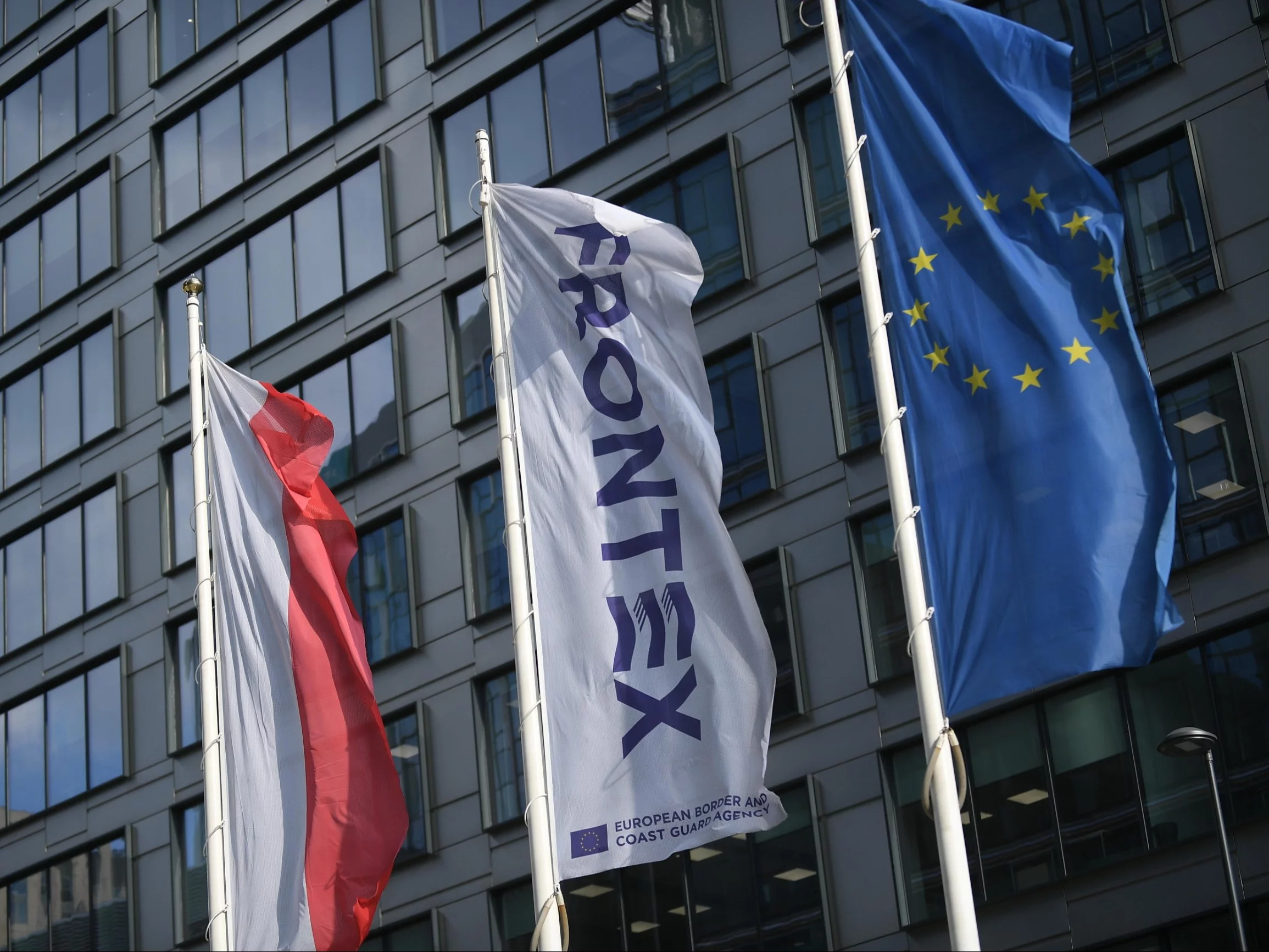 "To bardzo nie spodobało się KE". Były szef Frontexu ma radę dla Polski