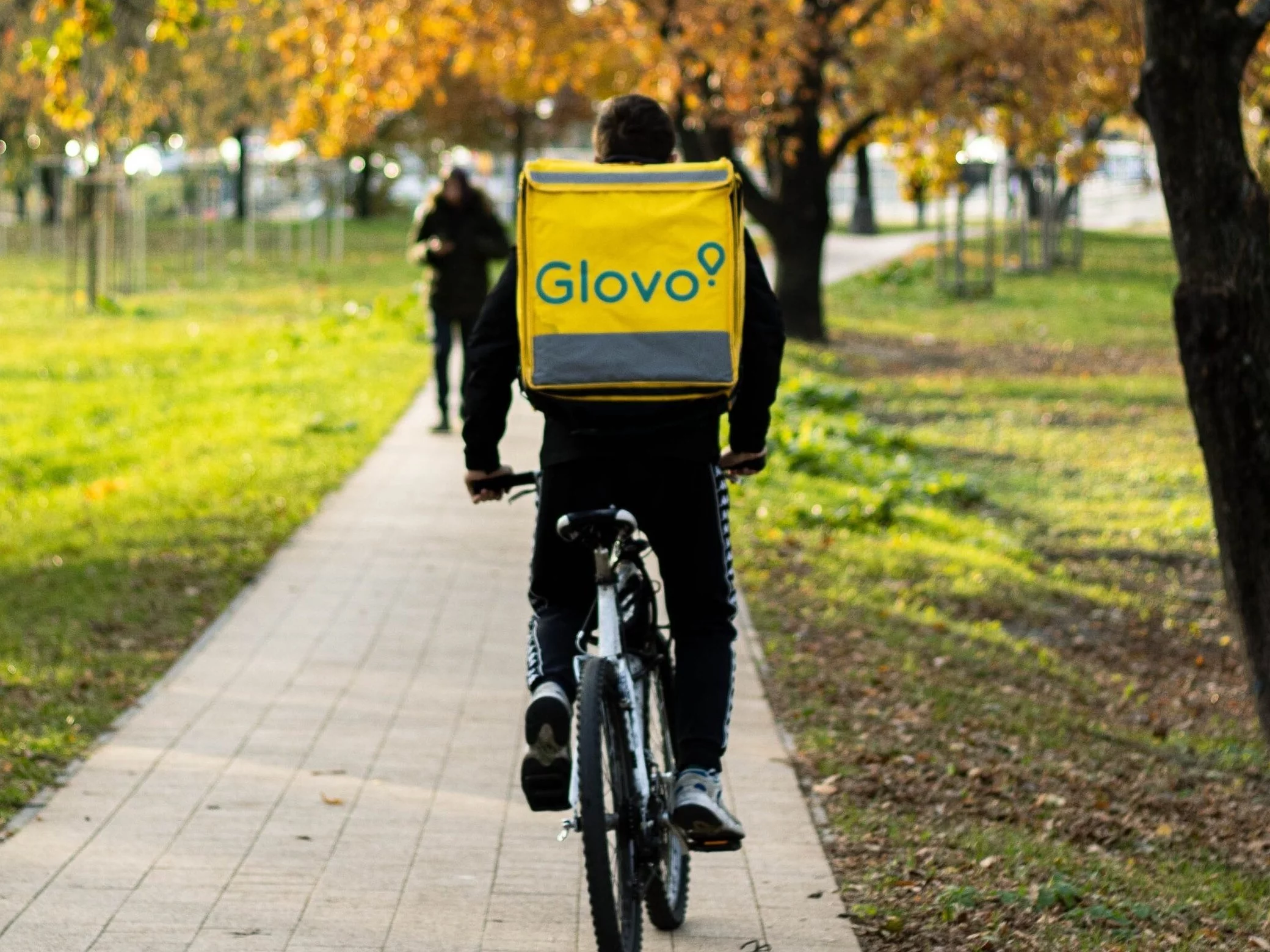 Pracownik na aplikację. Zdj. ilustracyjne