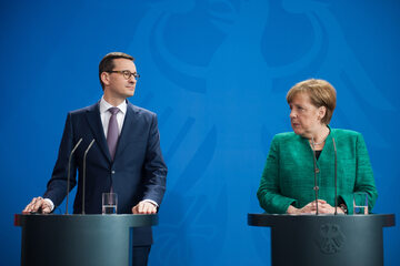 Mateusz Morawiecki i Angela Merkel