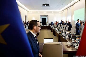 Mateusz Morawiecki podczas posiedzenia rządu
