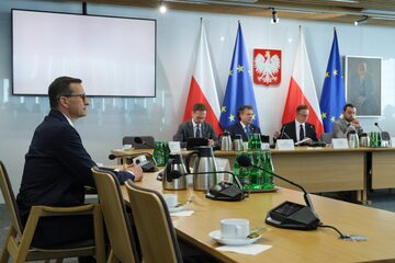 Mateusz Morawiecki zeznaje przed sejmową komisją śledczą ds. wyborów korespondencyjnych