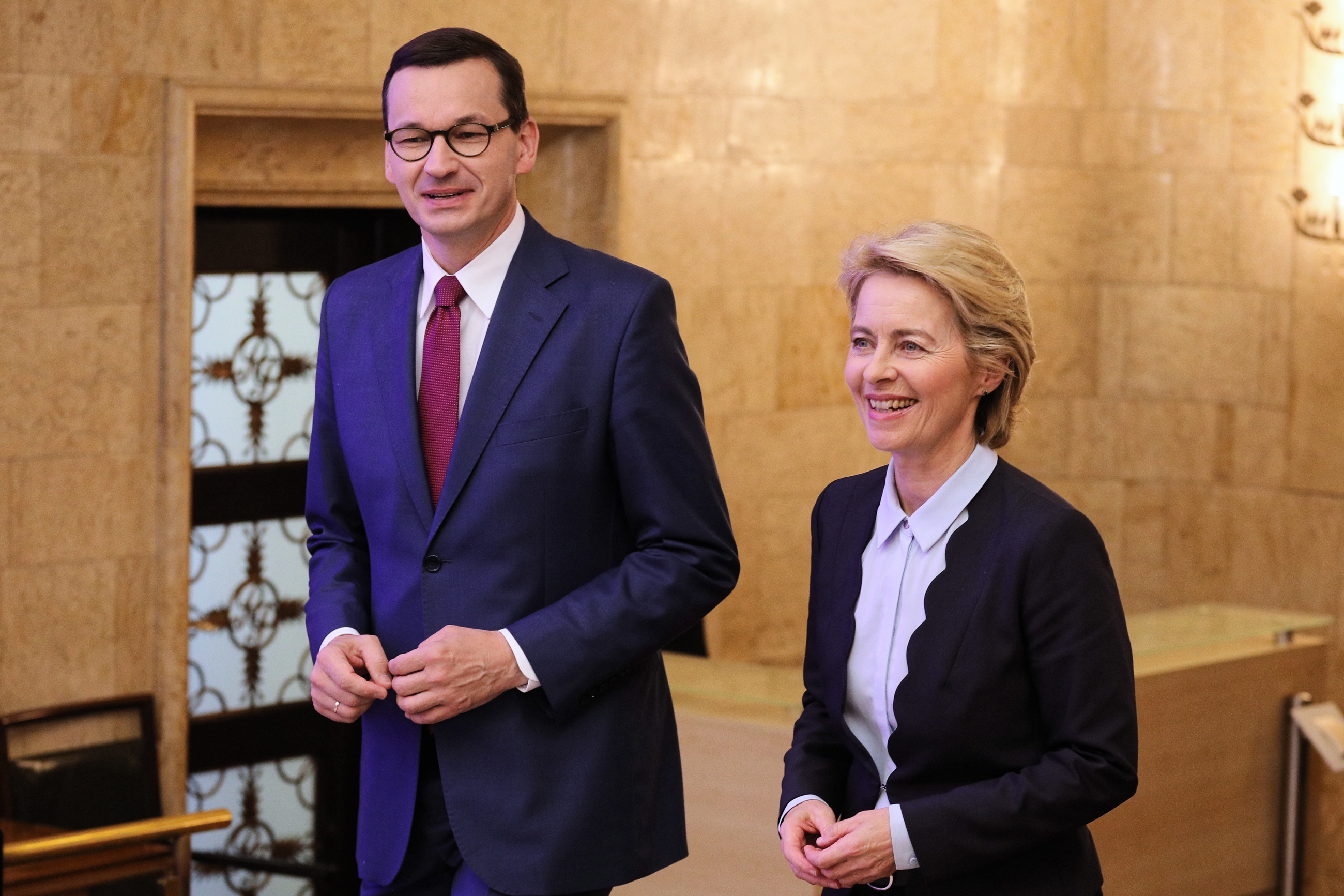 Mateusz Morawiecki i Ursula von der Leyen w KPRM