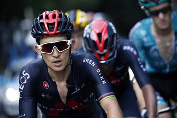Michał Kwiatkowski w barwach Ineos Grenadiers podczas wyścigu Tour de France