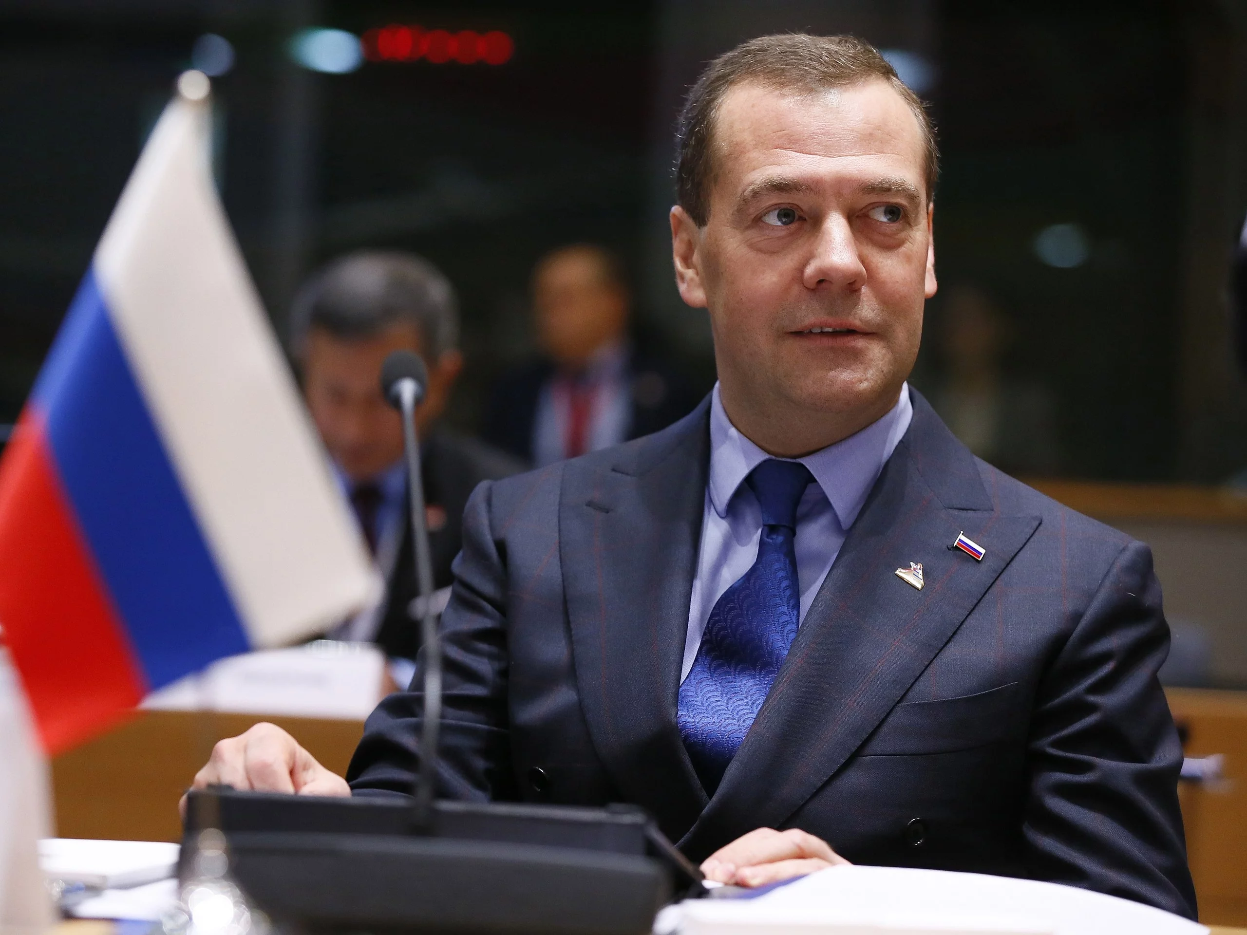 Miedwiediew straszy Europę: Niech drżą jak zwierzęta prowadzone na rzeź