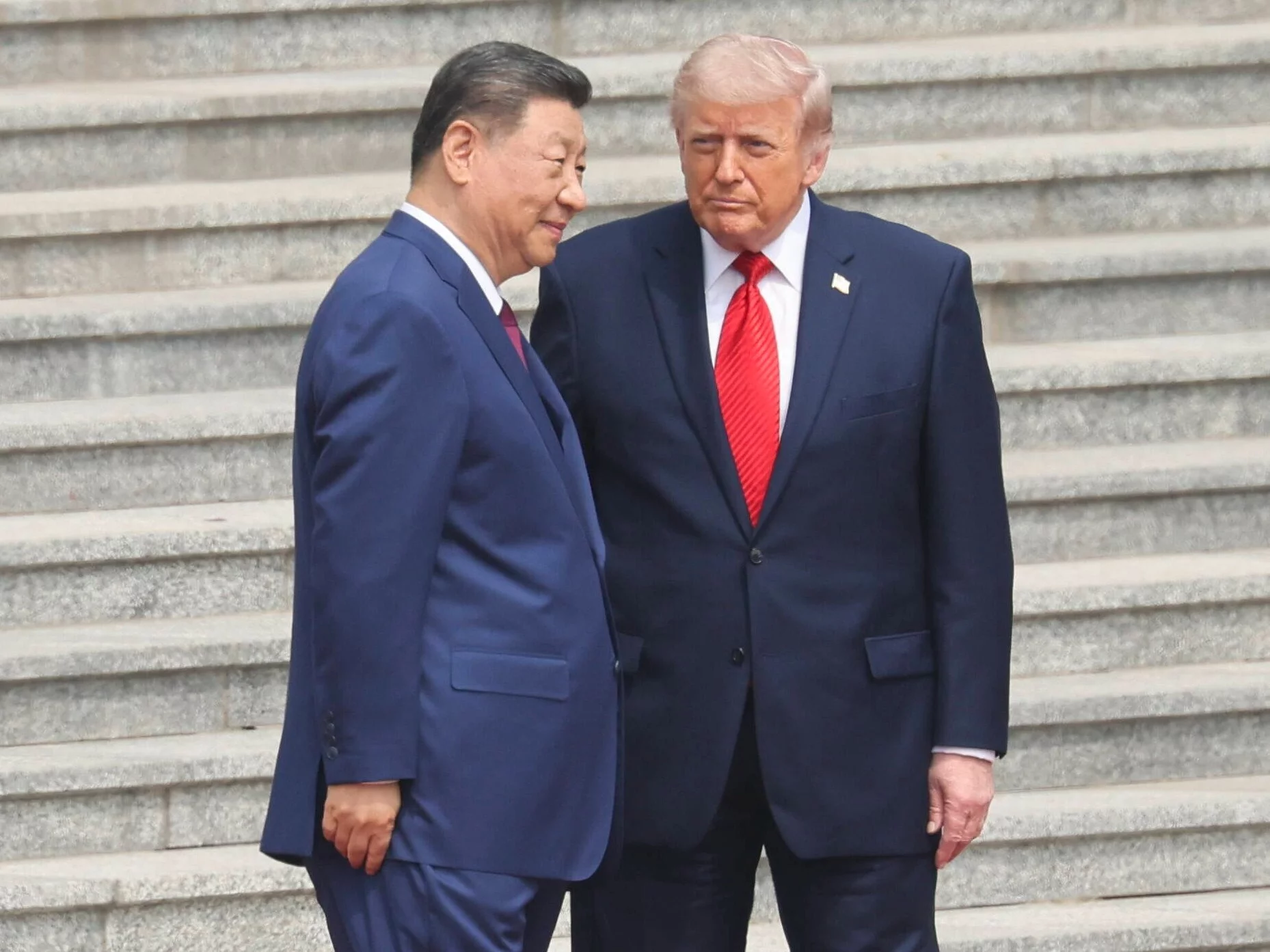 Przywódca Chin Xi Jinping i prezydent USA Donald Trump