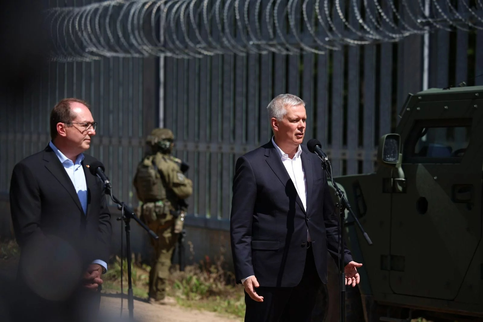 Migranci na granicy z Niemcami. Siemoniak: Trzy liczby, które mówią wszystko