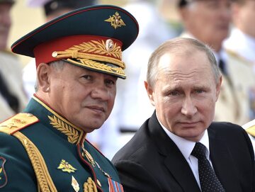 Minister obrony Rosji Siergiej Szojgu i prezydent Rosji Władimir Putin