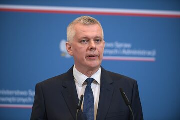 Minister spraw wewnętrznych i administracji, koordynator służb specjalnych Tomasz Siemoniak