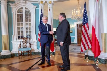 Minister Spraw Zagranicznych Jacek Czaputowicz spotkał się w Waszyngtonie z sekretarzem stanu Mikiem Pompeo