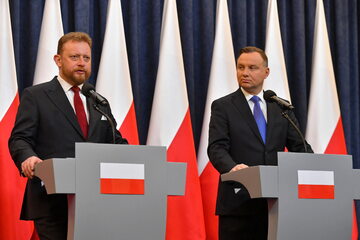Minister zdrowia Łukasz Szumowski i prezydent Andrzej Duda