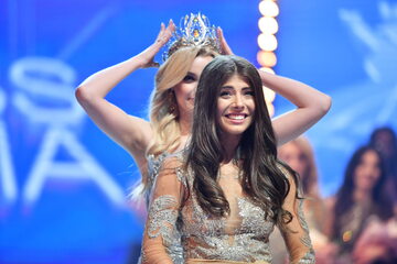 Miss Polonia 2020 Natalia Gryglewska podczas finału konkursu