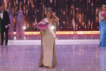 Miss Polonia 2024 Maja Klajda podczas finału konkursu