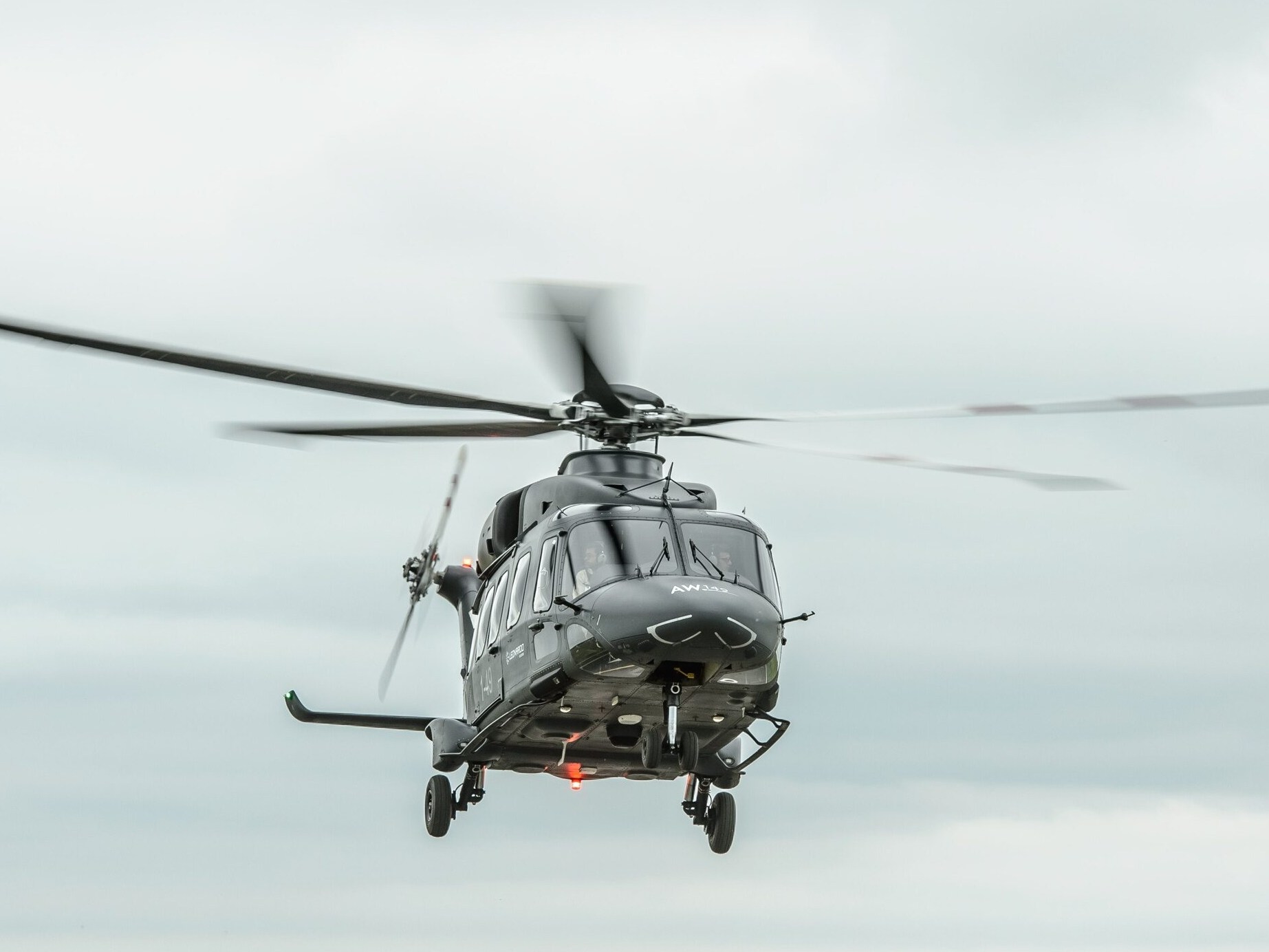 Pokaz śmigłowca AW-149, który brał udział w przetargu na śmigłowce dla polskich sił zbrojnych