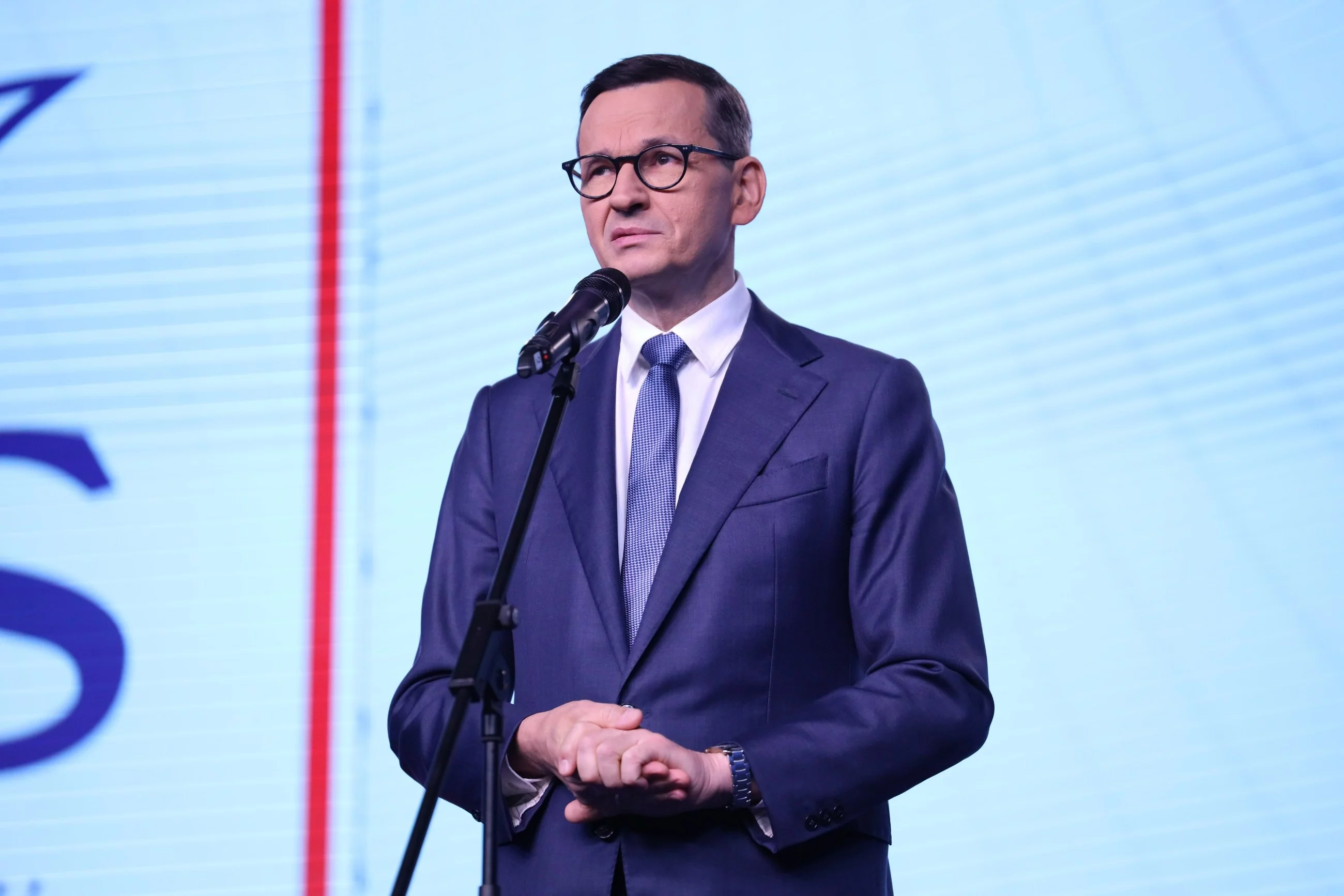 Morawiecki pytany o słowa Tuska. "Jest jeden człowiek, który podpalił Polskę"