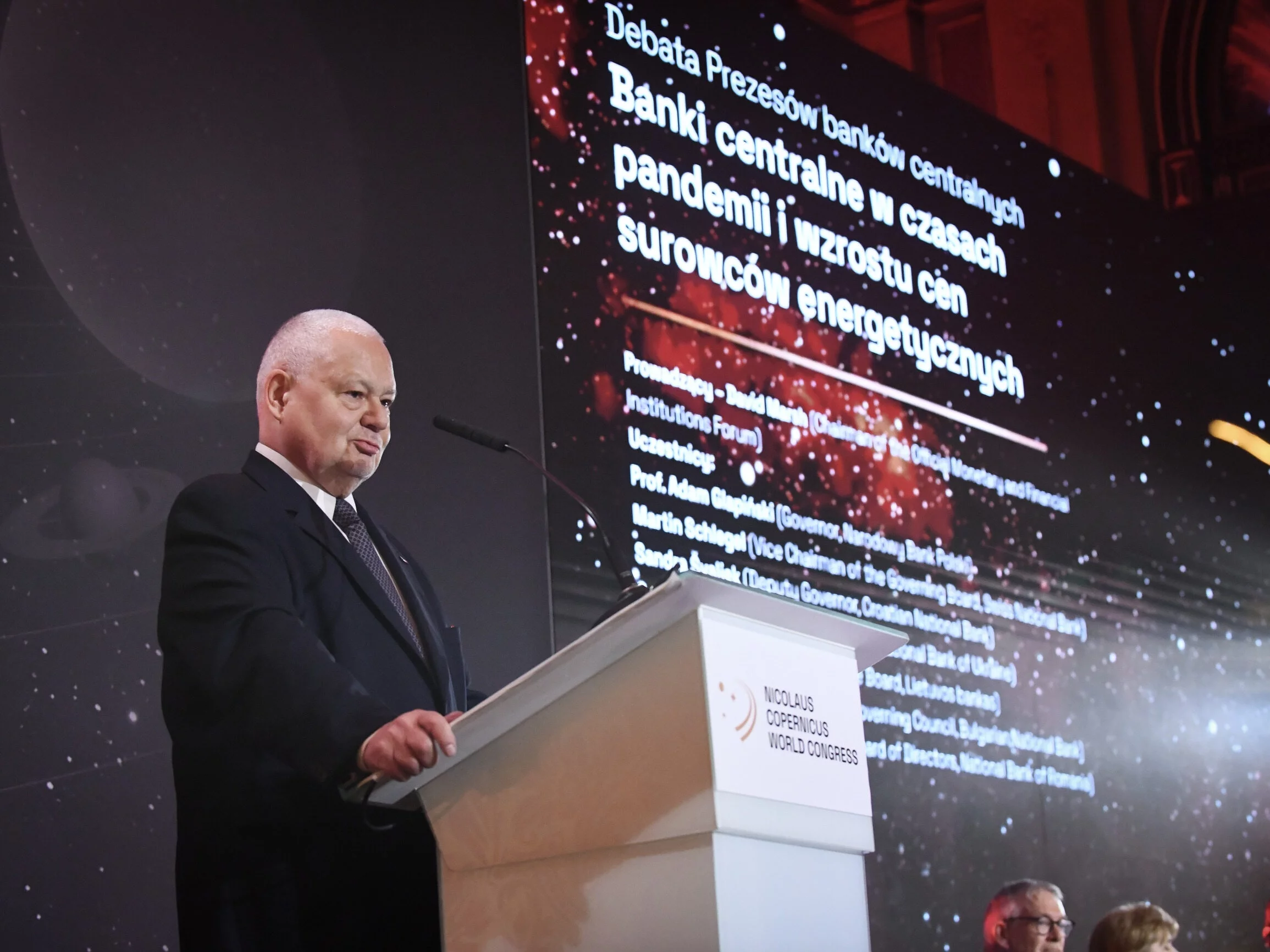 "Mówimy z góry". Glapiński o zagrożeniu dot. inflacji