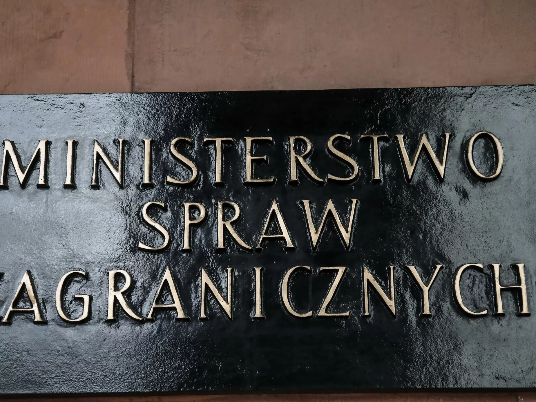 MSZ ostrzega przed podróżami. Nowa lista krajów