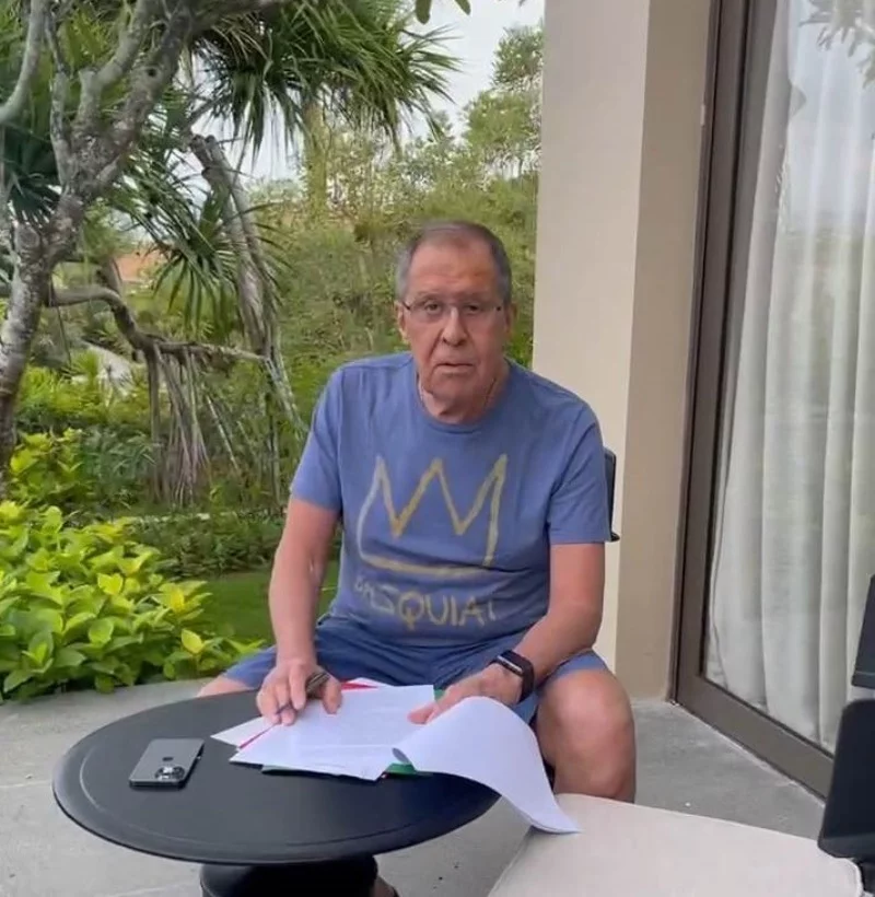 Maria Zacharowa opublikowała w mediach społecznościowych nagranie, na którym widać ministra Ławrowa.