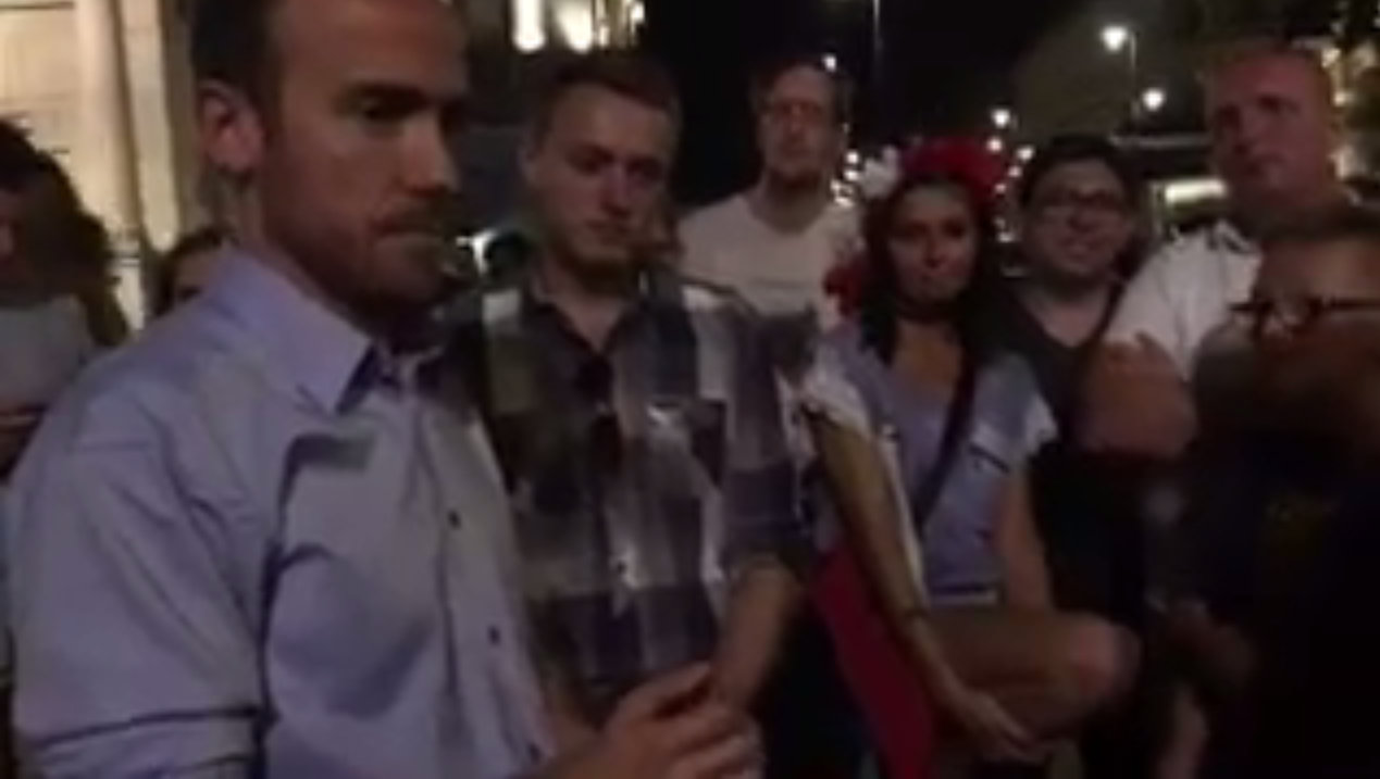 Nagranie z rozmowy Borysa Budki z protestującymi