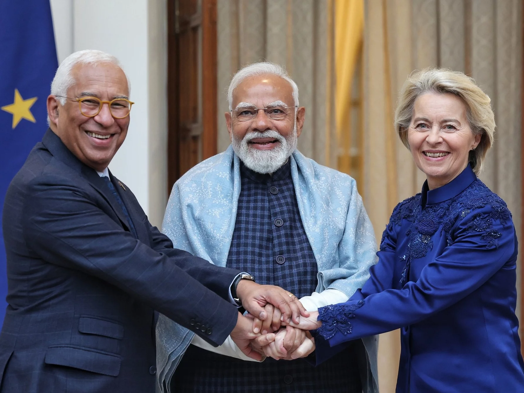 Od lewej: przewodniczący Rady Europejskiej Antonio Costa, premier Indii Narendra Modi i szefowa Komisji Europejskiej Ursula von der Leyen