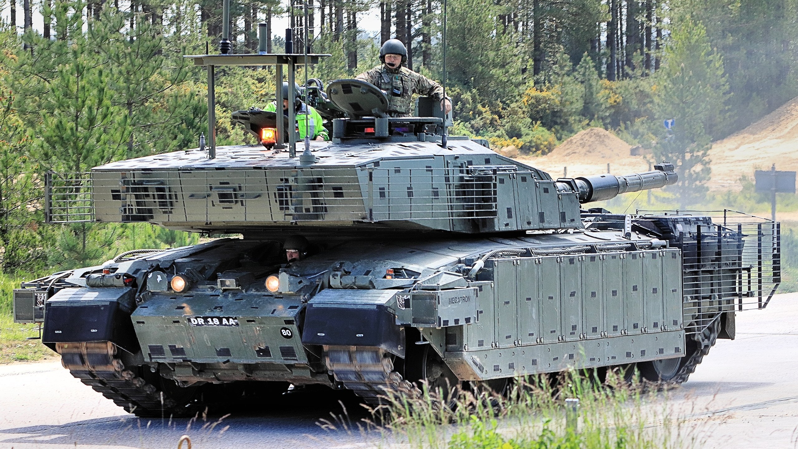 Czołgi Challenger 2, zdjęcie ilustracyjne