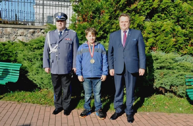 12-latek odznaczony przez wiceszefa MSWiA