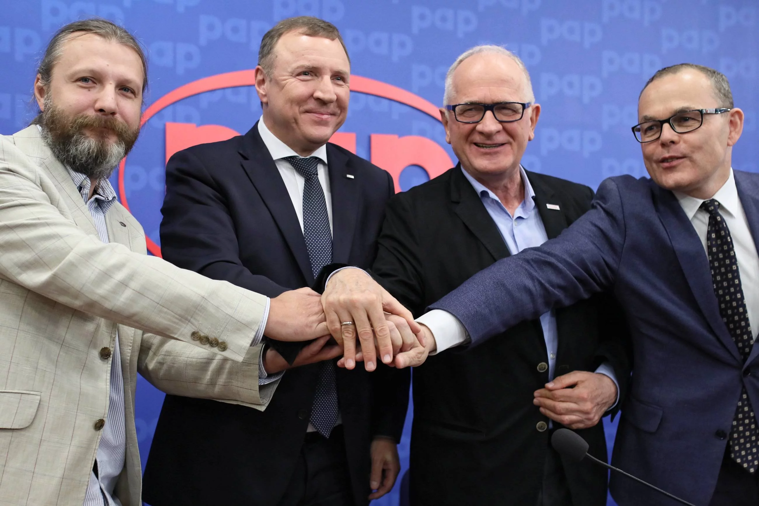 Redaktor naczelny PAP Radosław Gil, szef TVP Jacek Kurski, przewodniczący RMN Krzysztof Czabański i prezes Polskiego Radia Andrzej Rogoyski