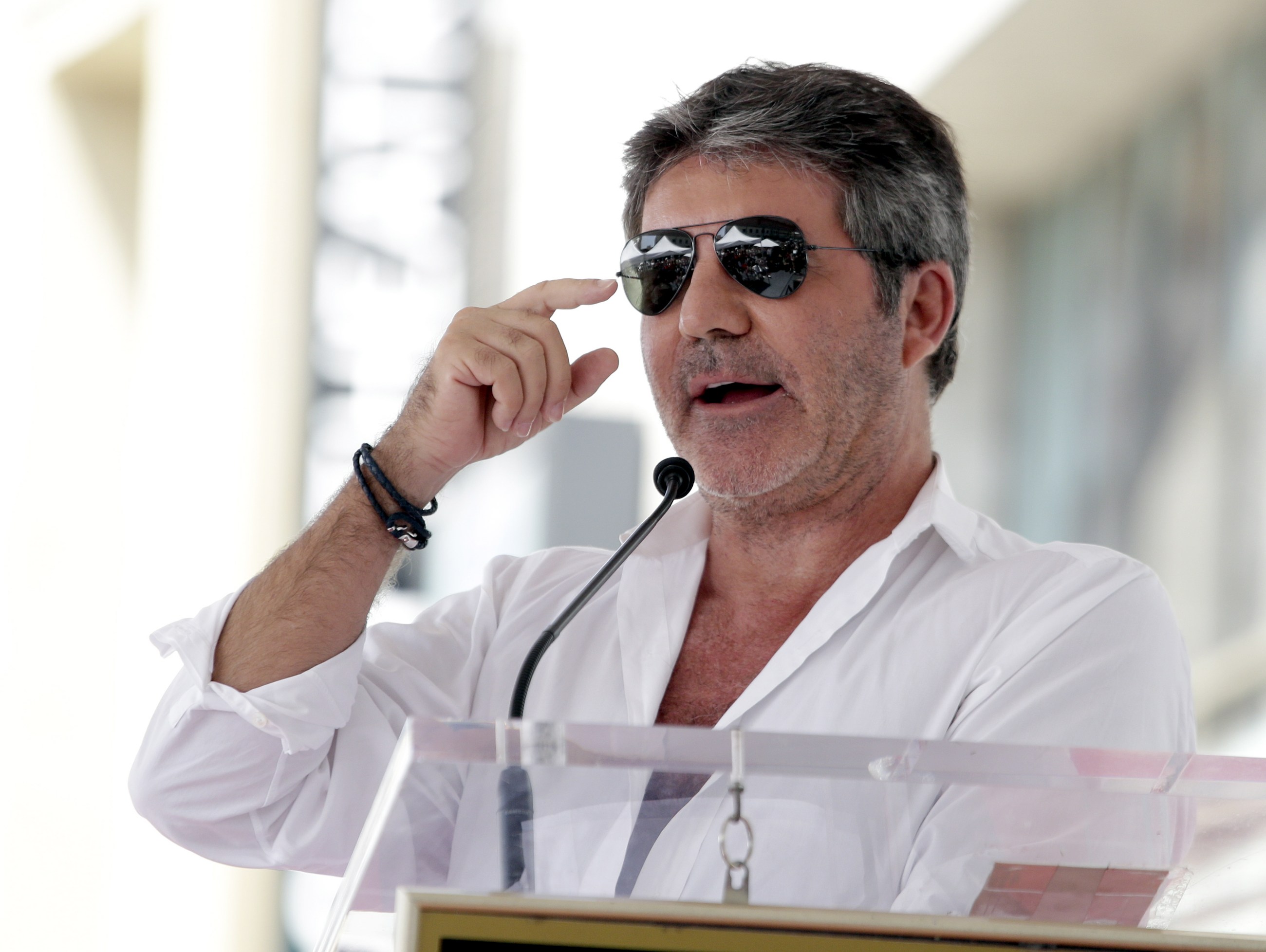 Simon Cowell, brytyjski producent telewizyjny i prezenter