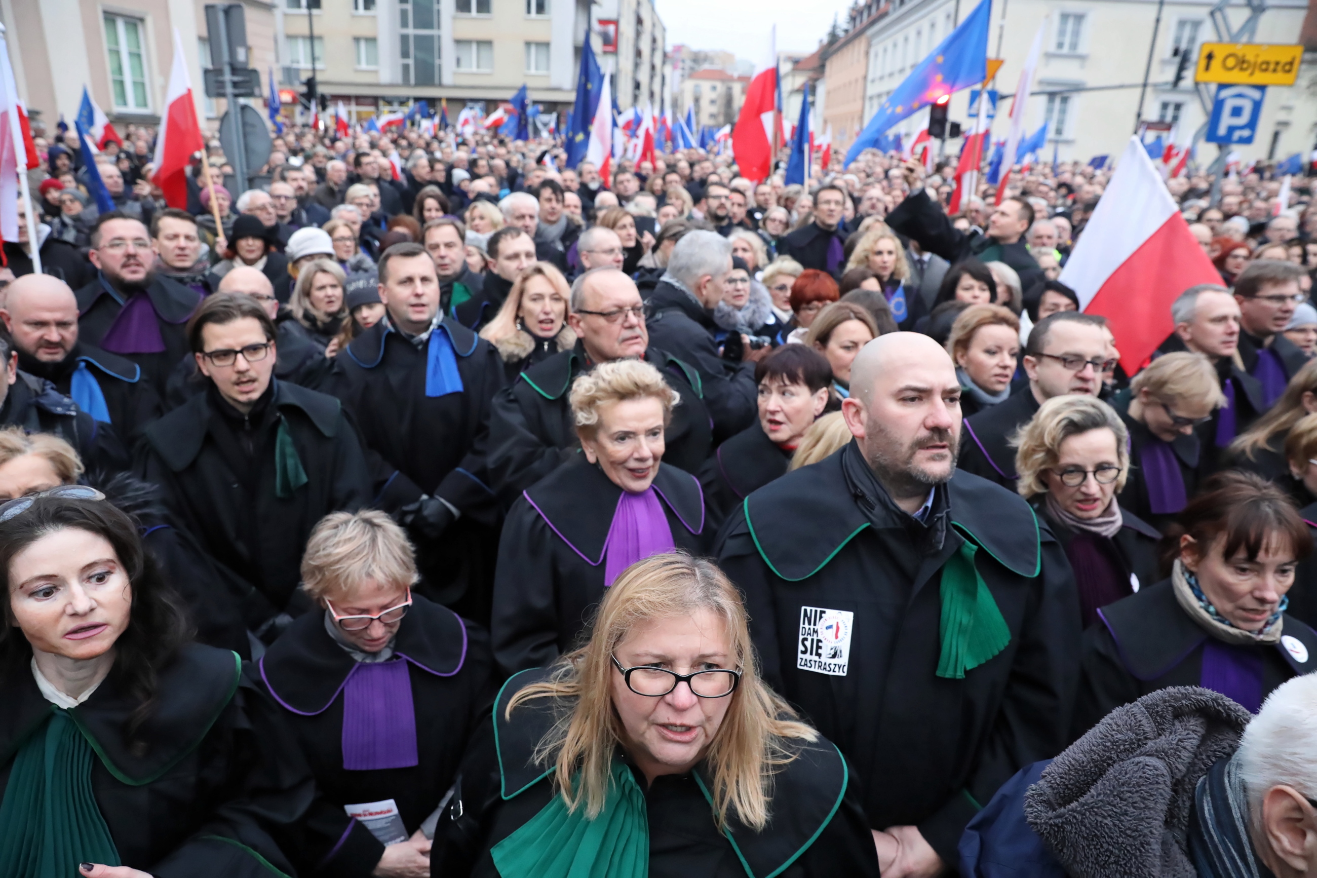 Uczestnicy Marszu Tysiąca Tóg