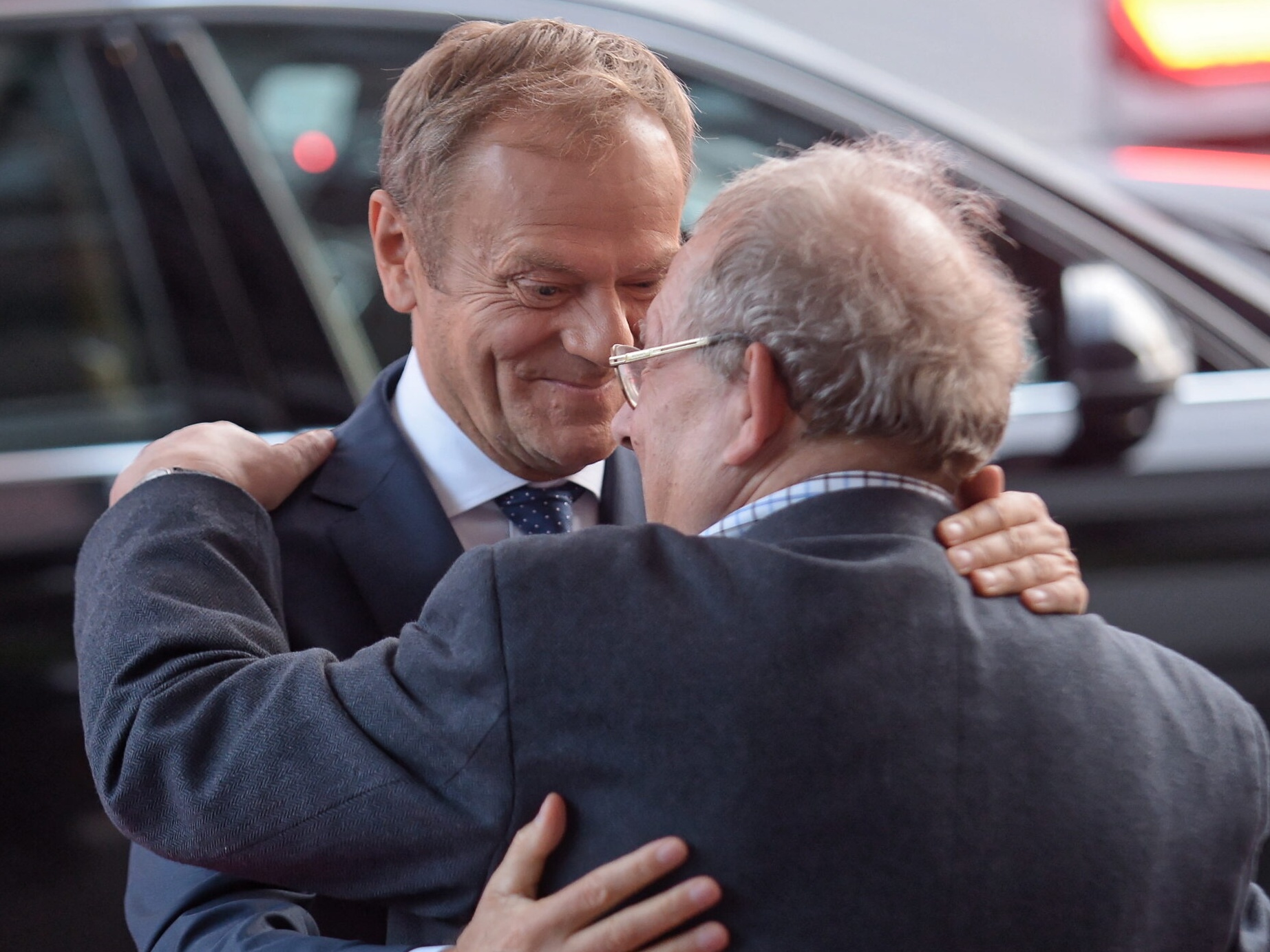 Donald Tusk i Adam Michnik