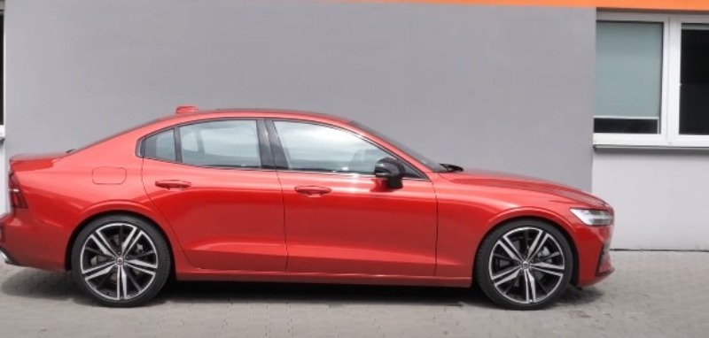 Volvo S60 B4