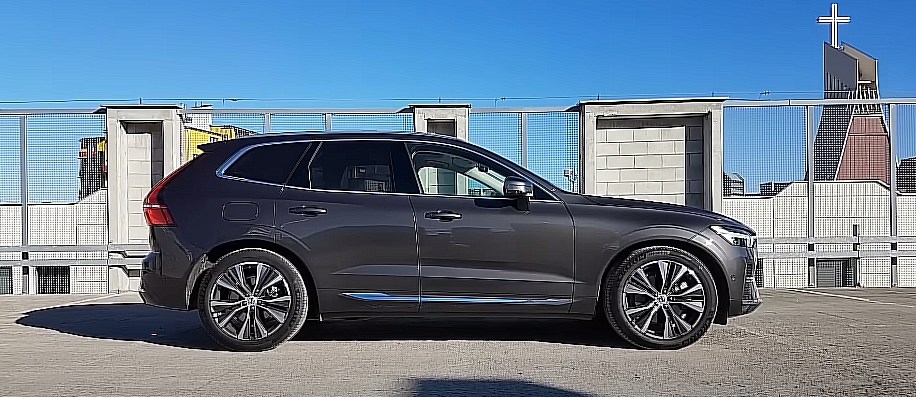 Volvo XC60 B4