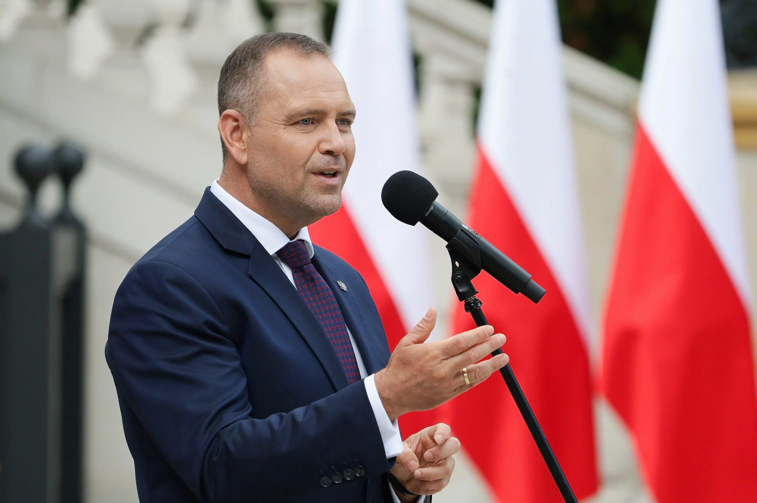 Nawrocki zdecydowanym liderem sondażu. Tusk ma powody do obaw