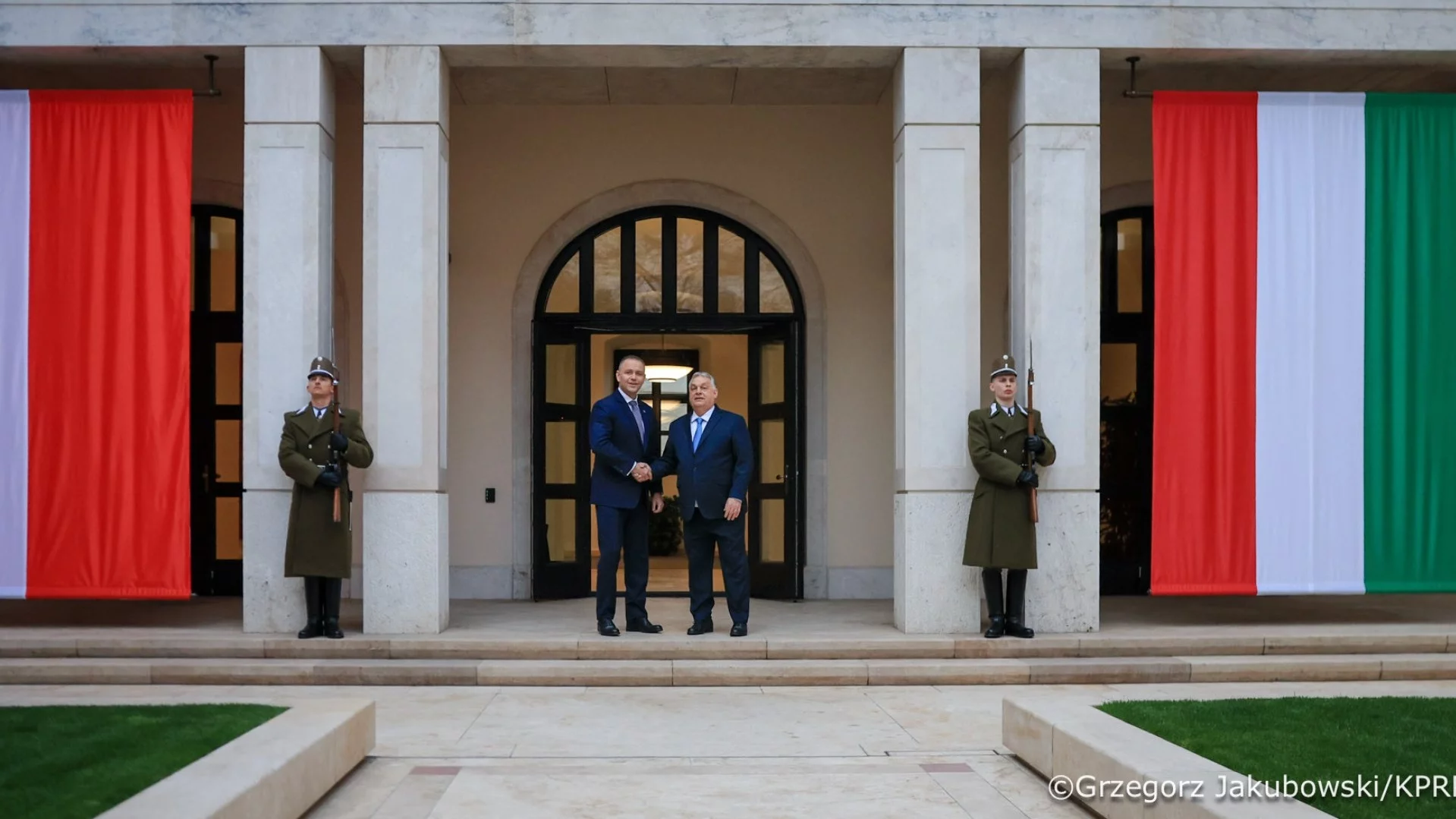 Prezydent RP Karol Nawrocki i premier Węgier Wiktor Orban