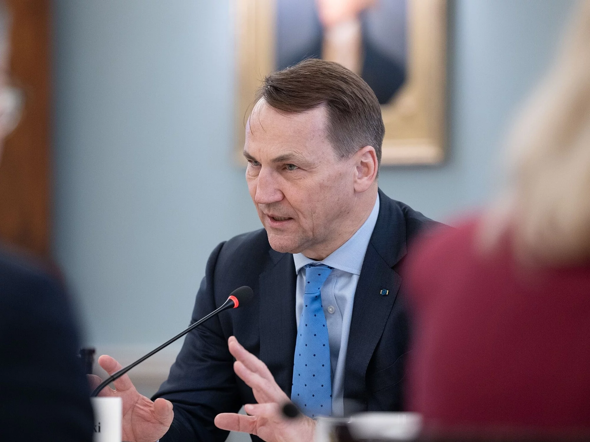 "Rząd i prezydent mówią jednym głosem". Sikorski o decyzji Trumpa