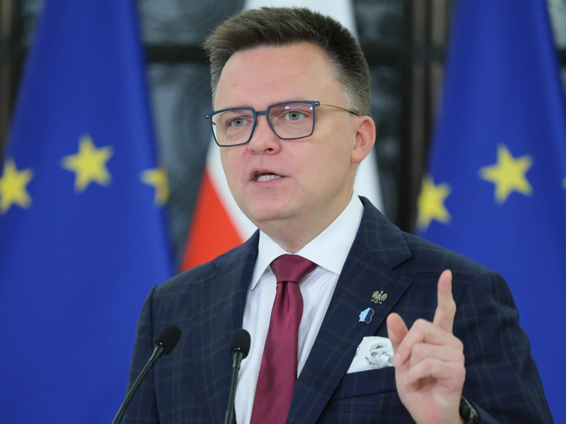 Były kandydat na prezydenta: Niech Hołownia jedzie i zajmuje ich sobą