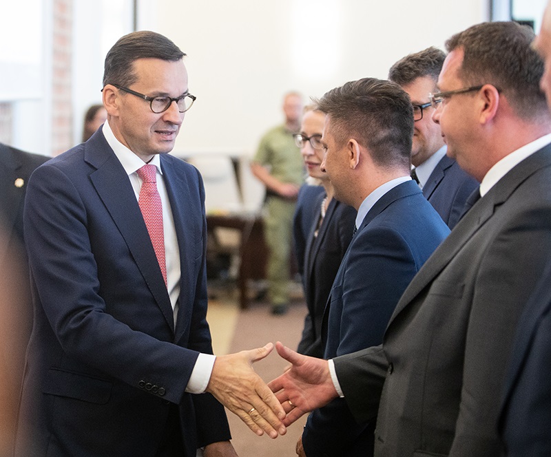 Mateusz Morawiecki na posiedzeniu rządu